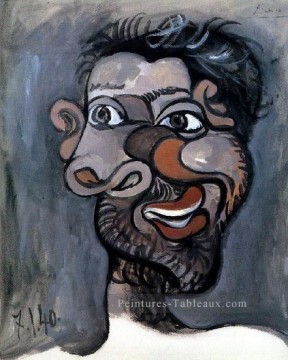 Tete d un Man barbu 1940 cubiste Pablo Picasso Peinture à l'huile